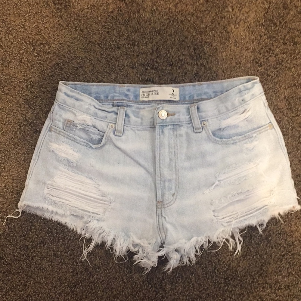 light wash abercrombie and fitch high rise shorts